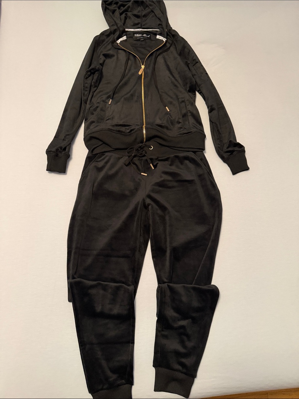 White Mark Black Velour Hooded Jogger Set with Gold Trim